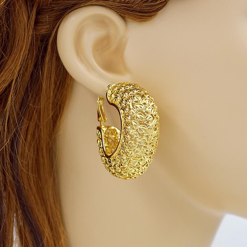 Buy elegant gold earrings